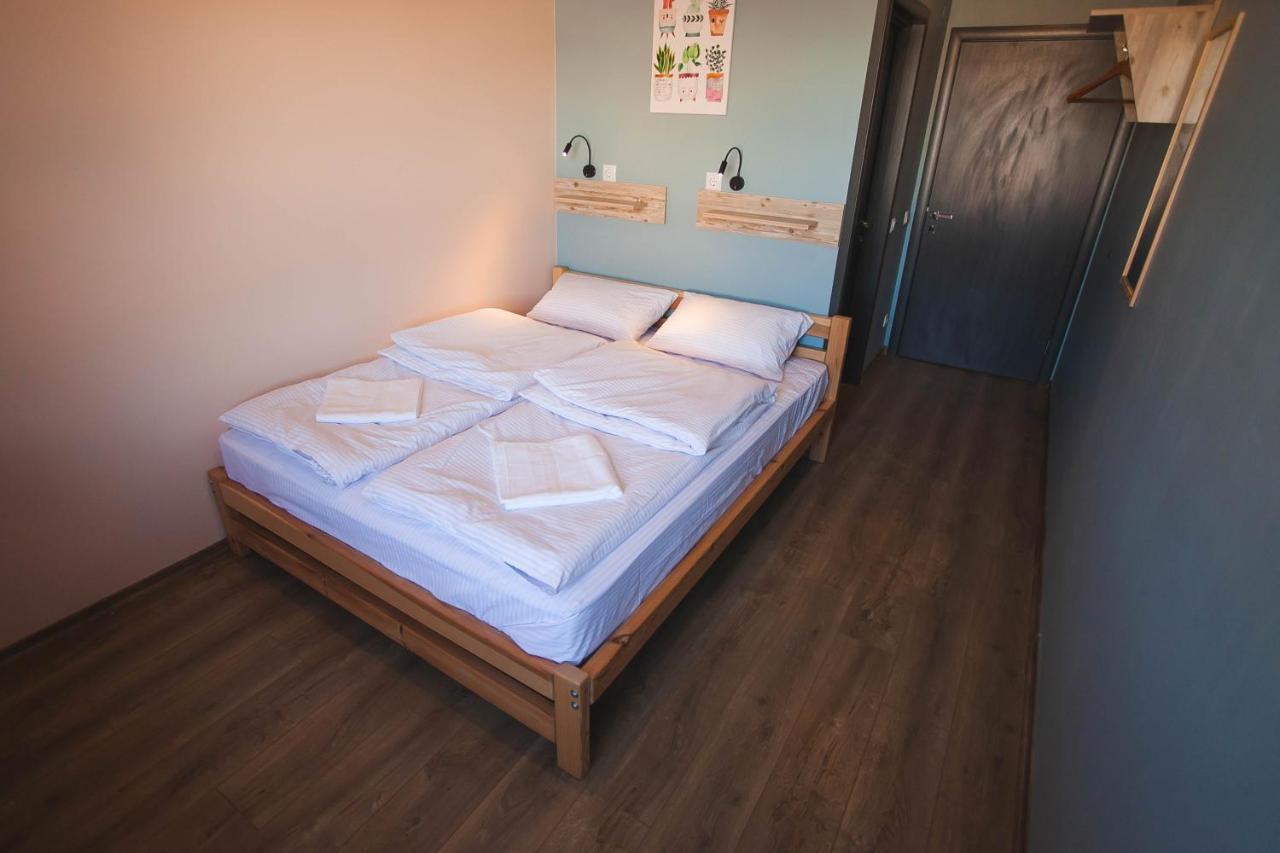 Dream Hostel Khmelnytskyi Zewnętrze zdjęcie